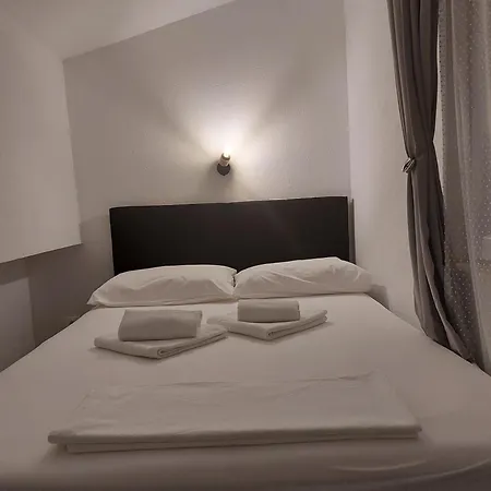 Apartman App Paula1 *