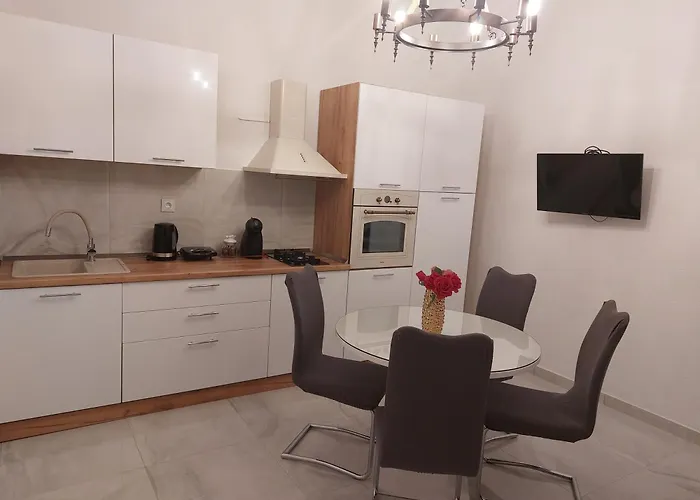 App Paula1 Apartment *